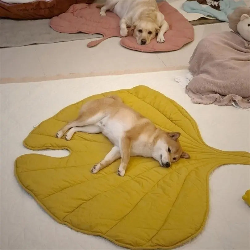 Wuffly Cooling Dog Blanket